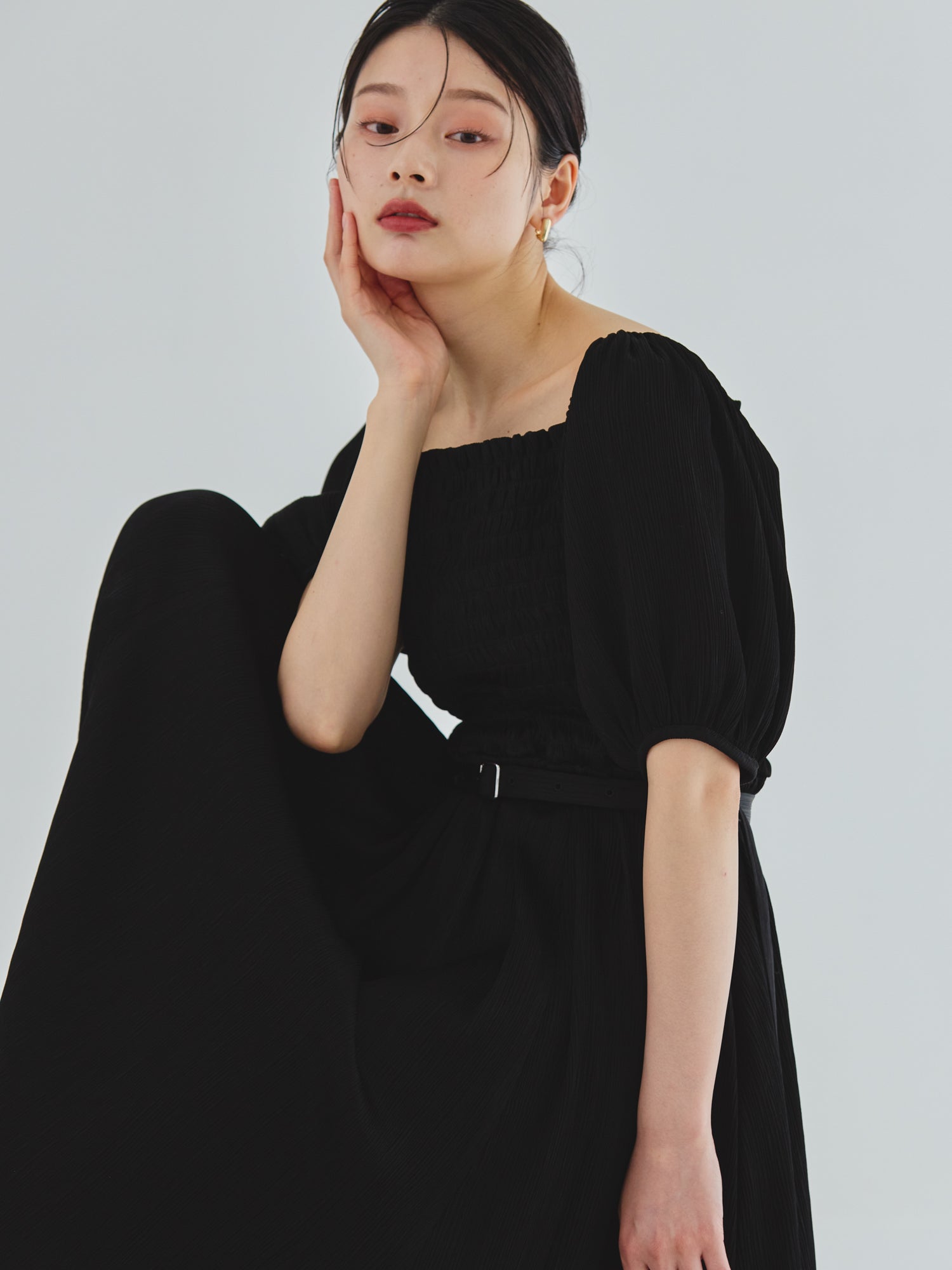 YORYU SATIN SHIRRING DRESS
